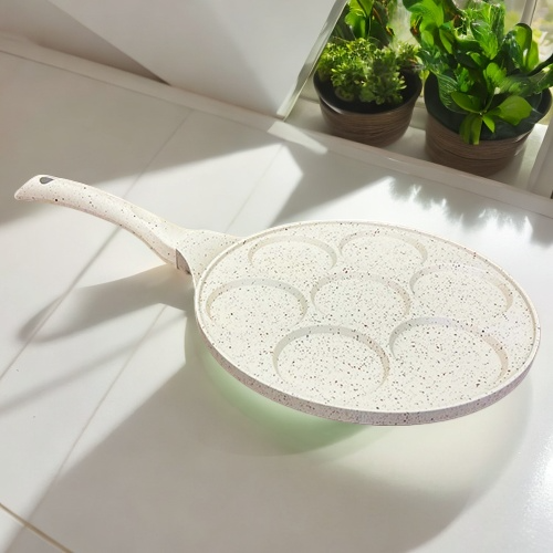 CREPIERE EN GRANITE 26 CM