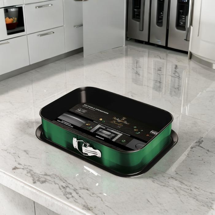 MOULE À PÂTISSERIE