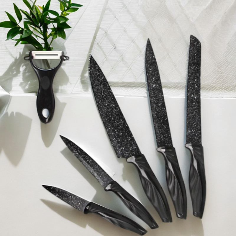 SET DE 5 COUTEAUX CUISINE