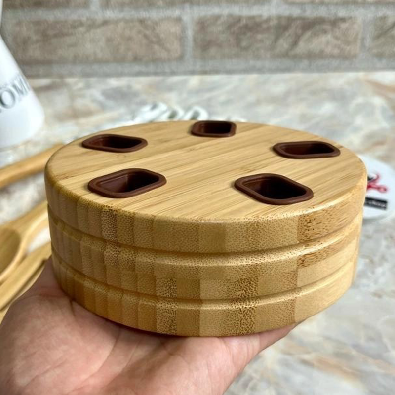 LOUCHES EN BAMBOU BLANC